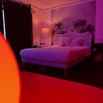 Jacuzzi Love Suite