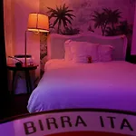 Jacuzzi Love Suite
