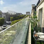 Unique Panoramic Flat Champs-Elysees