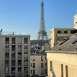 Tour Eiffel - Saint Dominique - Invalides