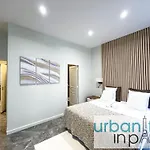 Urban Flat 63 - Beautiful 3 Bedroom Flat Champs-Elysees