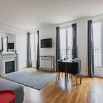 Luminous 1Bdr Witha C&Balcony-Marais Louvre
