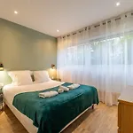 Nouveau Appartement Sacre Coeur Cottages 5
