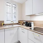 Guestready - Stylish Escape Near Attractions