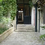 Happy Stay Paris - Tournelles Garden