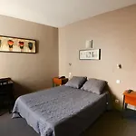 Hotel Wattignies