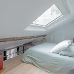 Skylight Loft By Suitehomeparis
