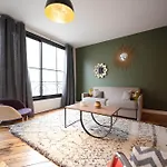Mbm - Center Of Paris