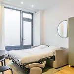 Enjoy In A Lovely Nest With Modern Design