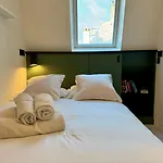 Tiny House Paris In Love