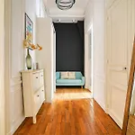 Apartment Arc De Triomphe Champs Elysees