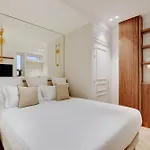 Maison Galante\'S Apartments With Services In La Madeleine - Opera