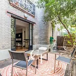 Luxury Jungle Loft With Private Garden, Jacuzzi & Hammam