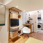 Cosy Duplex In Central Paris