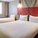 Ibis Paris Canal Saint Martin