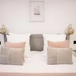 Haut Marais - My Showroom