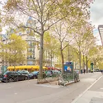 Paris Eiffel Studio