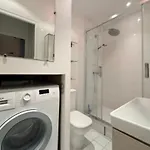 Immersion Parisienne, Appartement Au Centre Paris