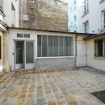 Large Studio With Modern Art Vibes Perfect For 3