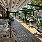 Auberge De Jeunesse Hi Paris Yves Robert
