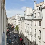 Classy St. Germain Apartment