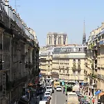 Private Apartment - Le Bon Marche - Sevres