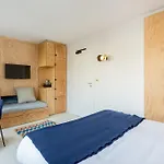 Hotel Montholon