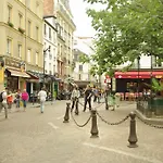 Marche Saint-Germain Apartment