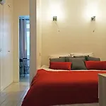 Apartment Bac St. Germain