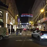 Tour Eiffel Rent