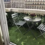 Apartment Avenue Des Champs-Elysees