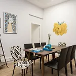 Appartamento di 96 m² con 3 camera(e) e 1 bagno(i) privato(i) in zona 2° - Louvre -Bourse