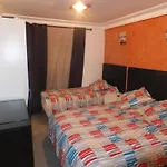 Hotel Pacific