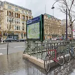 Appartamento di 78 m² con 3 camera(e) e 1 bagno(i) privato(i) in zona 8° - Champs Elysees