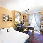 Veeve - Classic Saint-Lambert