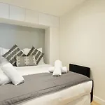 Rent A Room - Chenier Paradise