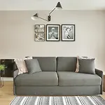 Rent A Room - Chenier Paradise