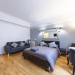 Private Studio - Avenue des Champs-Elysées