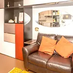 Apartment Rue Veron