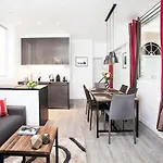 Charming 2Br-2Ba Between Le Marais & Le Louvre