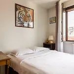 Veeve - Canal Saint Martin Pad