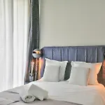 70 - Authentic Parisian Flat