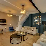 Beautiful Triplex In The Center Of Paris