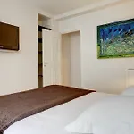 Europea - Montaigne Residence