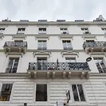 35 - Urban Montmartre