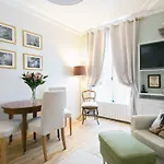 Le Mistral Apartment