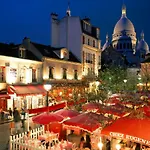 Large&Bright Apartment, Central Paris, Montmartre-Opéra, Picturesque Rue des Martyrs
