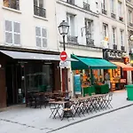 Soho Center/Marais/Pompidou/Louvre