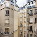 Cmg Suite Deluxe Tour Eiffel II