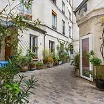 Authentic Studio - 2P - Canal Saint-Martin